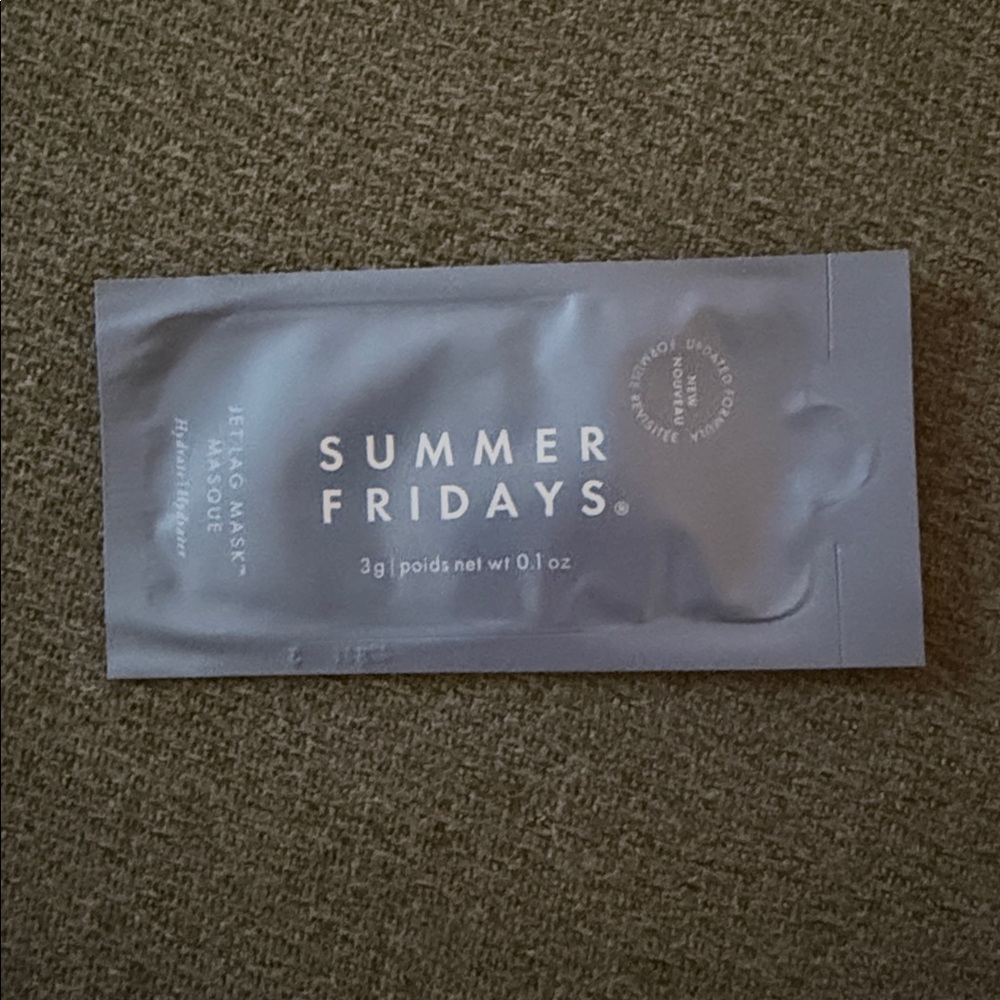 Beauty Sample Set - Picture 4 of 15